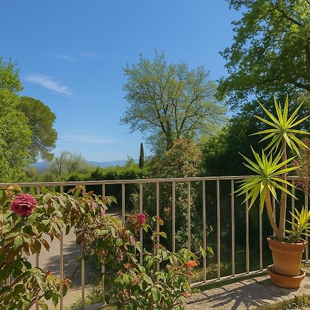 Charmante Maison Avec Jardin Aux Portes Des Gorges De L'Ardeche Saint-Julien-de-Peyrolas Экстерьер фото